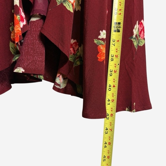 NWT ASTR The Label Lisandra Wrap Dress Size L Burgundy Floral Stitch Fix Midi - Picture 8 of 11